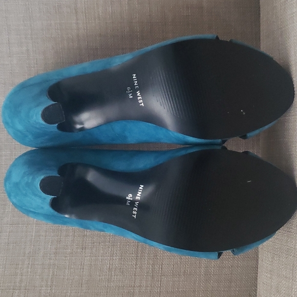 Beautiful heels! - Picture 5 of 5